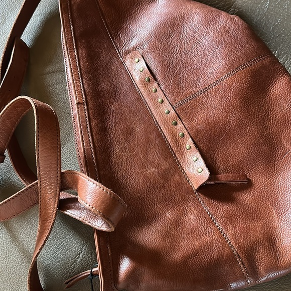 Ashwood Leather Slouchy Bag with Adjustable Strap - Picture 12 of 14